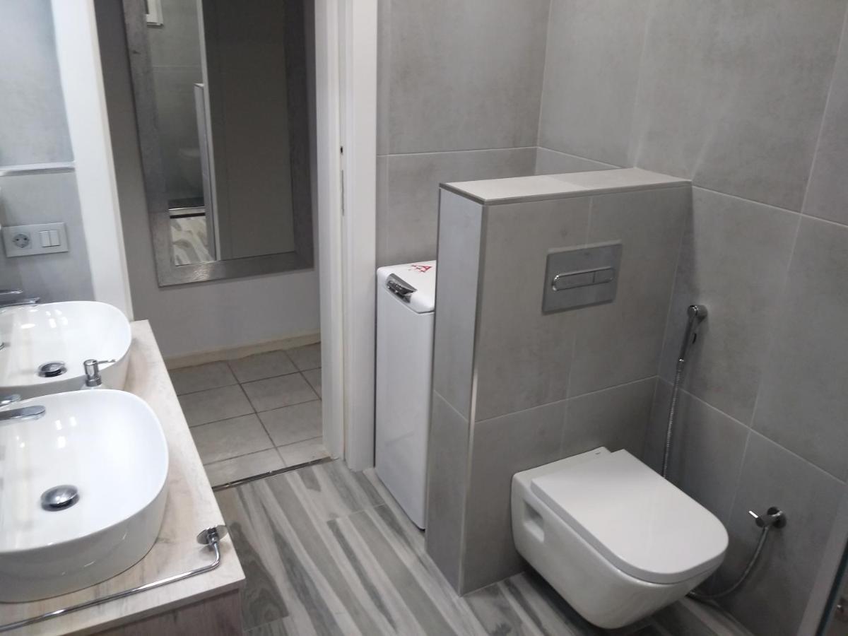 Apartament Sur Heated Pool