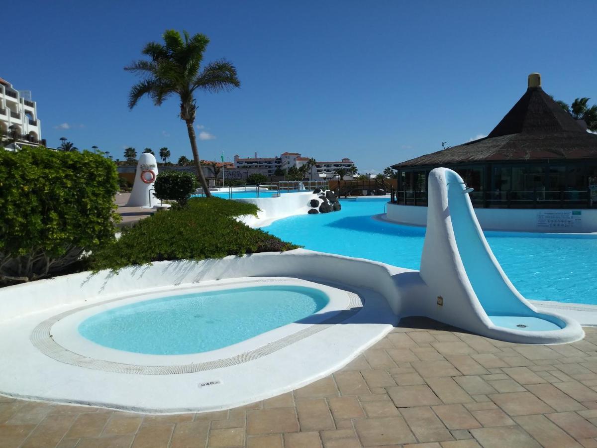 Sur Heated Pool *